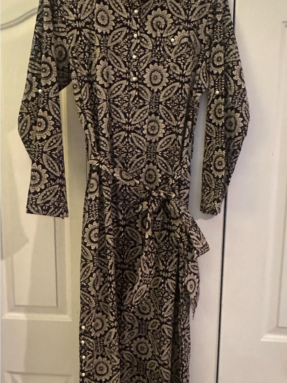 NWOT Just Darviny Hostess Dress in Chuckra black